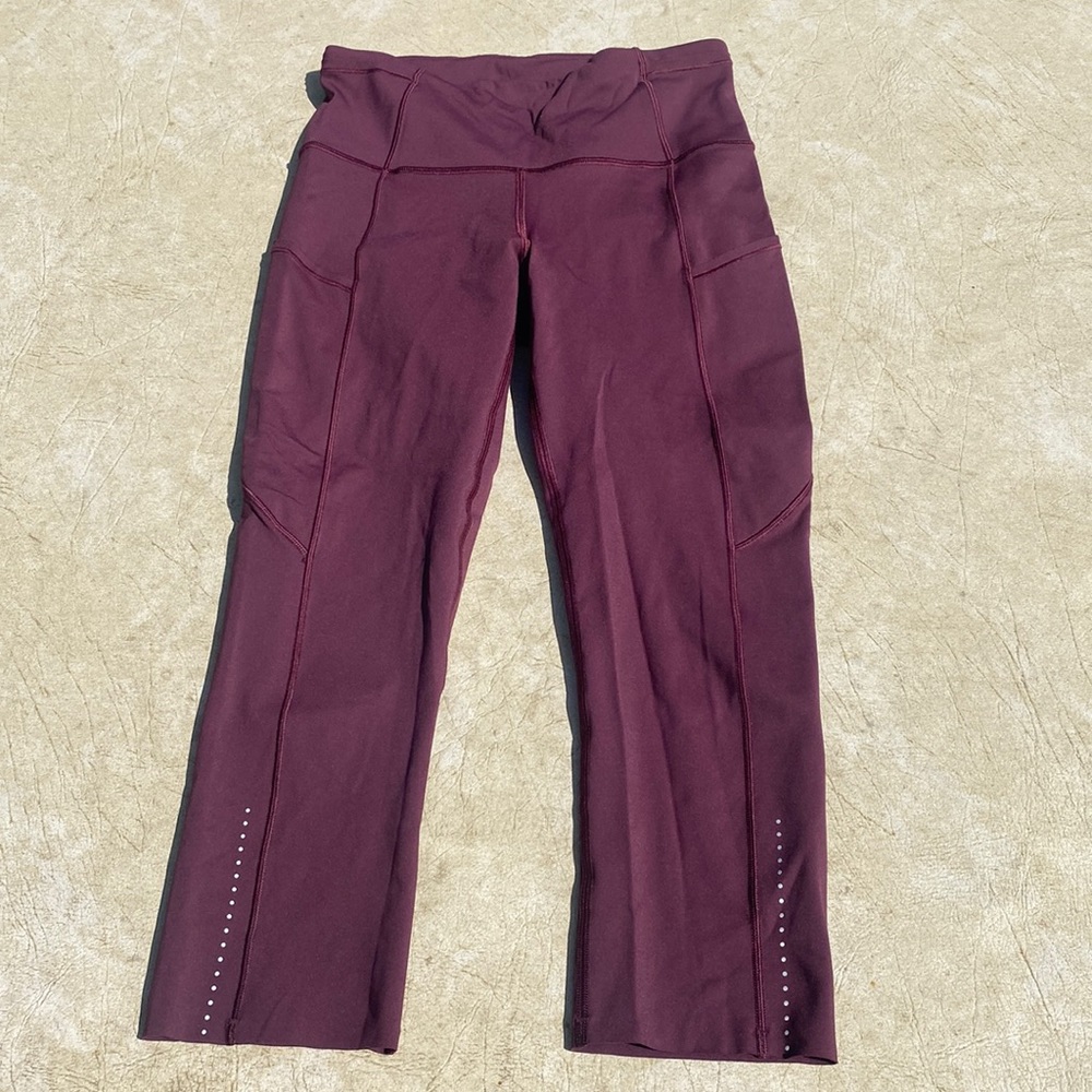 Lululemon Fast and Free crops size 4 in dark adobe